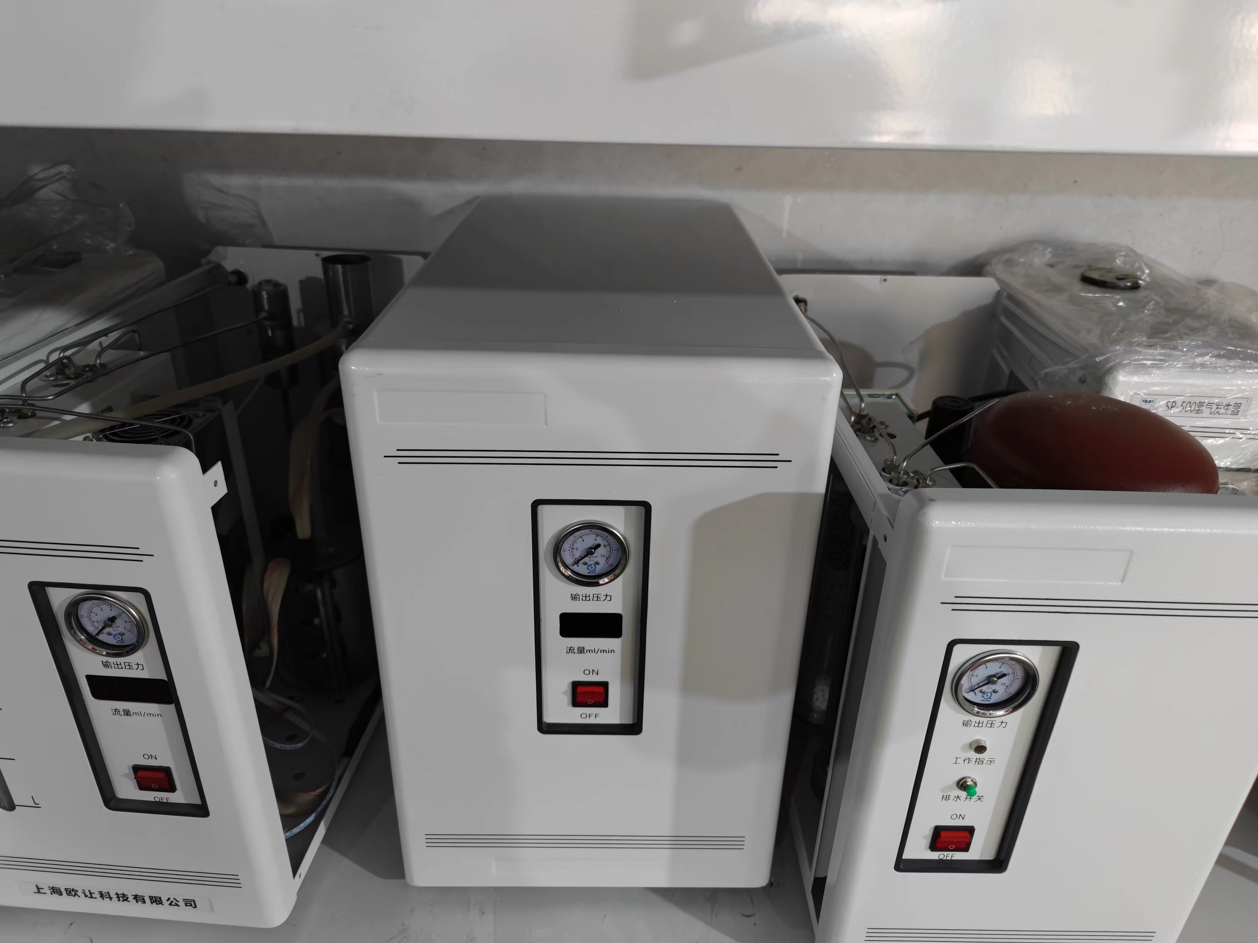 eeae198af871567d8d9f6d985ad5407