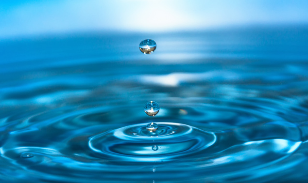 What fields are ultrapure water machines used in?